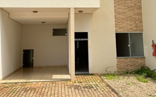 Sobrado em Condomínio