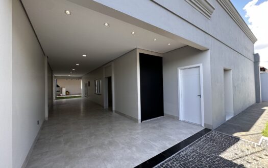 Casa Alto Padrão de 4 Suítes
