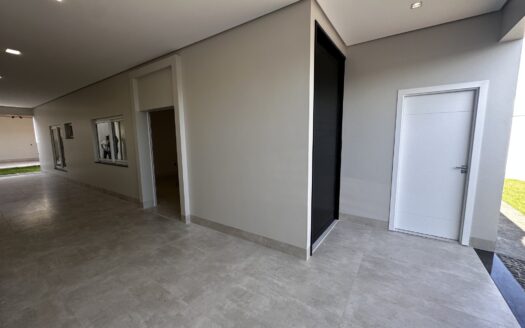 Casa Alto Padrão de 4 Suítes