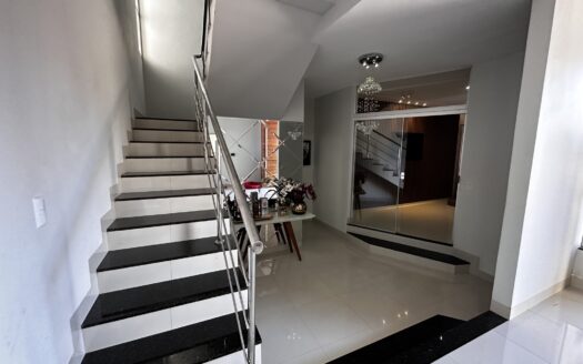 Sobrado de 4 Quartos