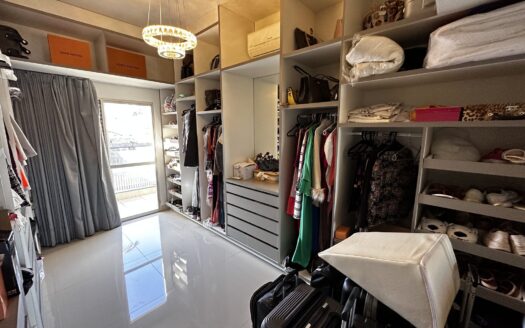 Sobrado de 4 Quartos