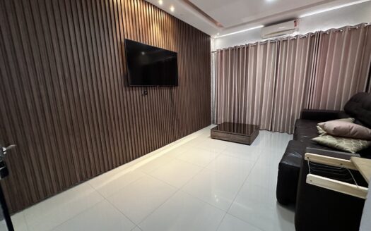 Sobrado de 4 Quartos