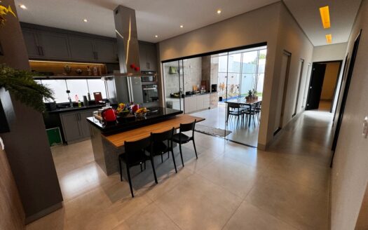 Casa com 3 Suítes 505 Sul