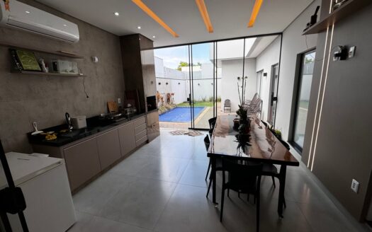 Casa com 3 Suítes 505 Sul