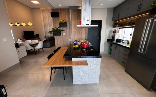 Casa com 3 Suítes 505 Sul