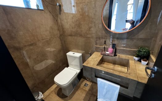 Casa com 3 Suítes 505 Sul