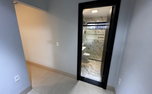 Casa de 5 Suítes na 106 Norte