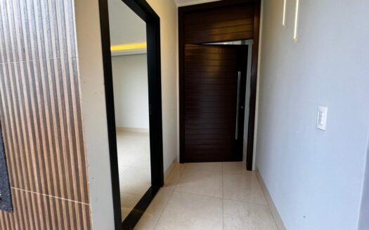 Casa de 5 Suítes na 106 Norte