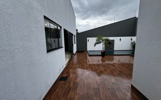 Casa de 5 Suítes na 106 Norte