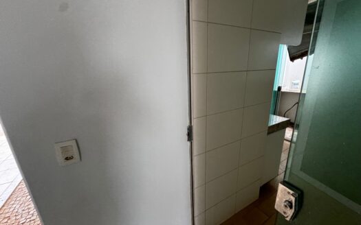 Sobrado em Condomínio 4 Suítes