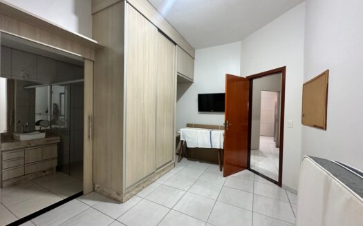 Casa de 3 Quartos Mobiliada