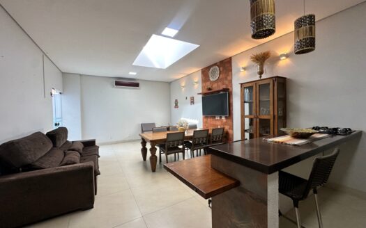 Casa de 3 Quartos Mobiliada