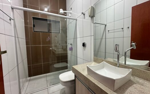 Casa de 3 Quartos Mobiliada