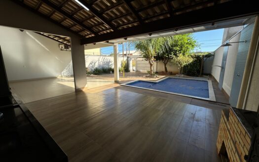 Sobrado de 5 Suítes Plenas