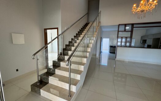 Sobrado de 5 Suítes Plenas