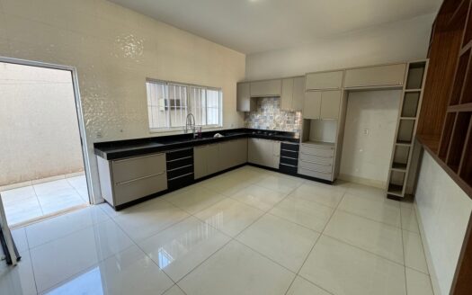 Sobrado de 5 Suítes Plenas