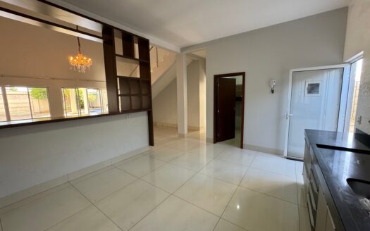 Sobrado de 5 Suítes Plenas