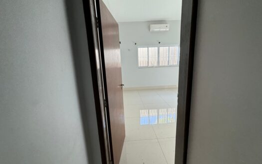 Sobrado de 5 Suítes Plenas