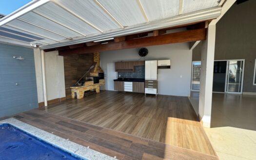 Sobrado de 5 Suítes Plenas