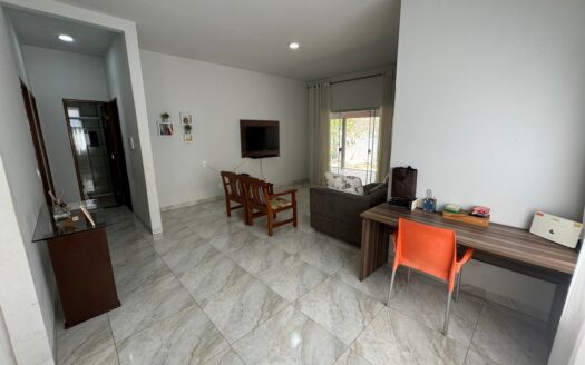 Casa com Escritório