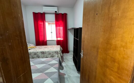 Casa com Escritório