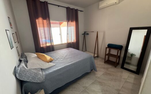 Casa com Escritório