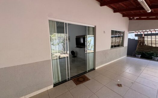 Casa com Escritório