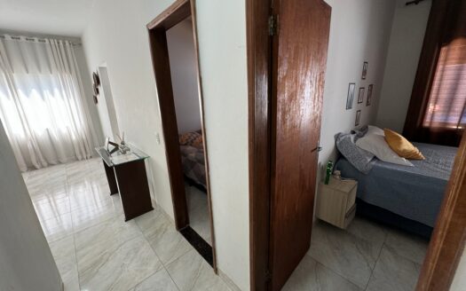 Casa com Escritório