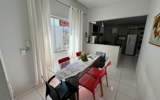 Casa com Escritório