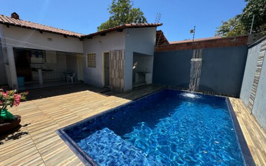 Casa com Escritório