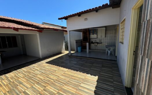 Casa com Escritório