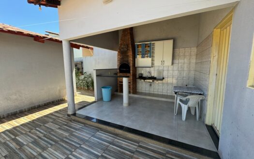 Casa com Escritório