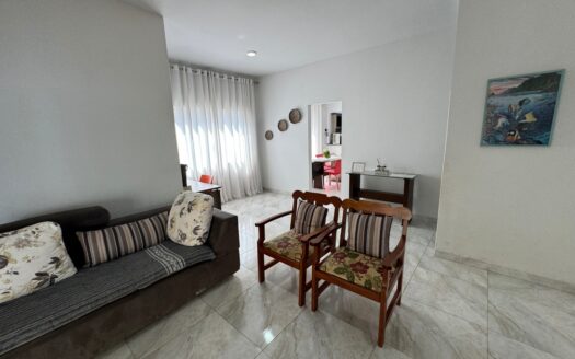 Casa com Escritório