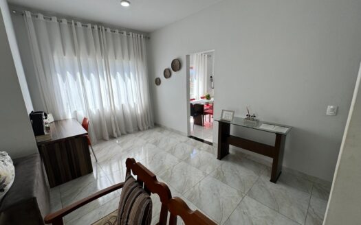 Casa com Escritório