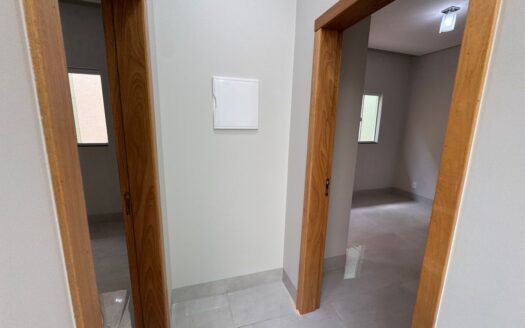 Casa com 3 Suítes e Piscina