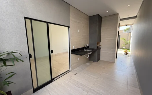 Casa de 3 Quartos na 505 Sul