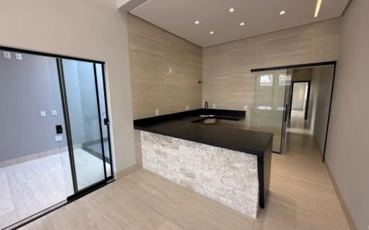 Casa de 3 Quartos na 505 Sul