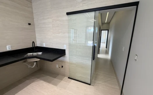 Casa de 3 Quartos na 505 Sul