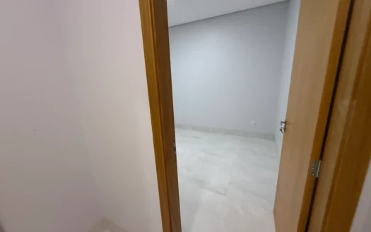 Casa Nova de 3 Quartos