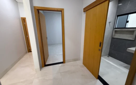 Casa Nova de 3 Quartos