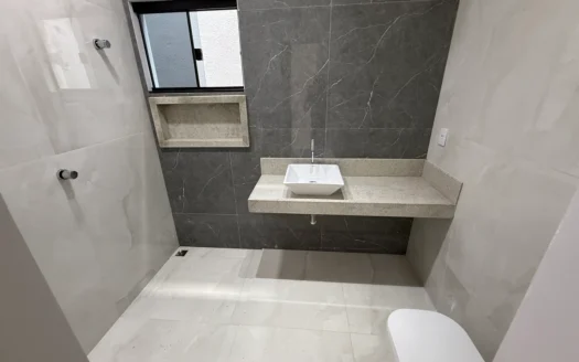 Casa Nova de 3 Quartos