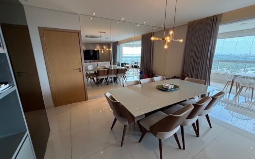 Apartamento de 4 Suítes