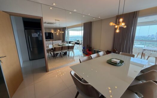 Apartamento de 4 Suítes