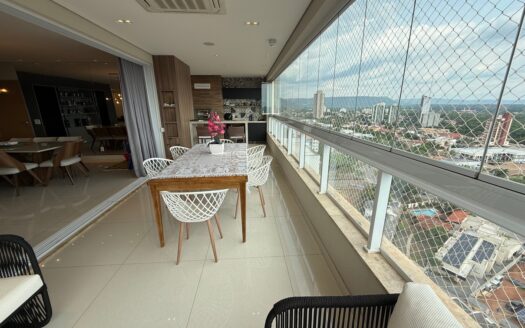 Apartamento de 4 Suítes