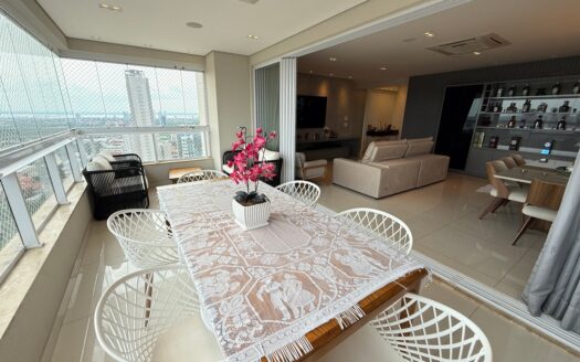 Apartamento de 4 Suítes