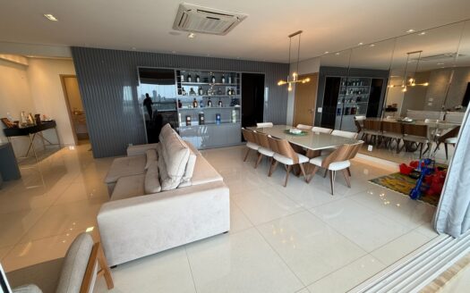 Apartamento de 4 Suítes