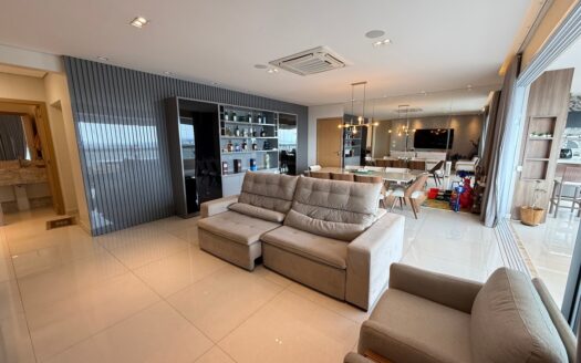 Apartamento de 4 Suítes