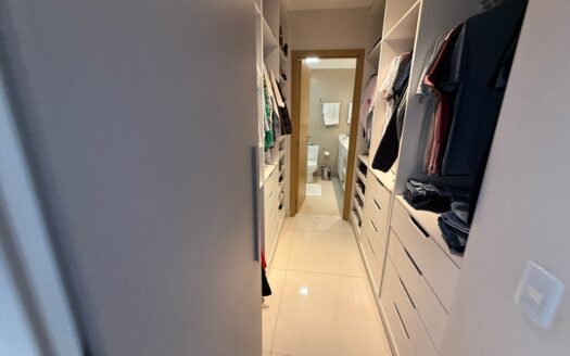 Apartamento de 4 Suítes