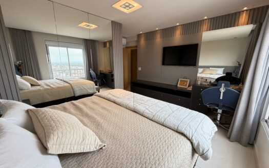 Apartamento de 4 Suítes