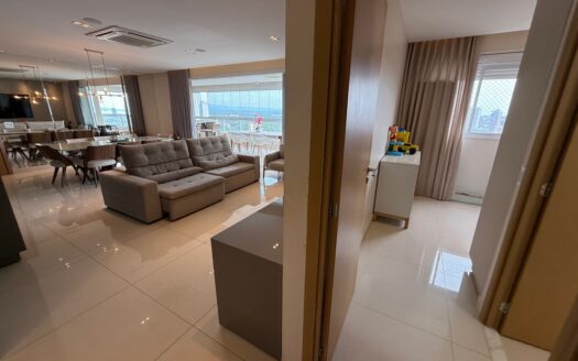 Apartamento de 4 Suítes